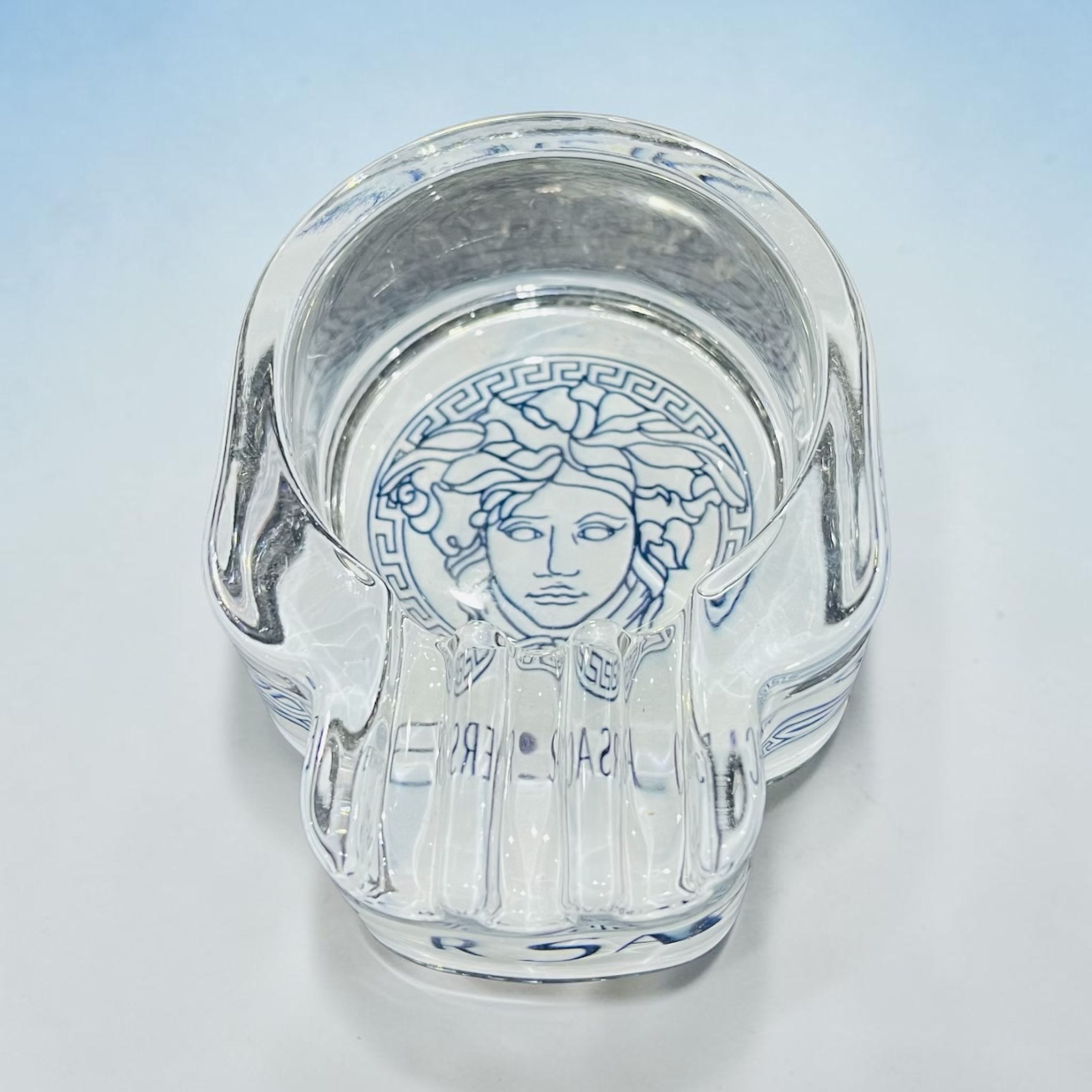 ASH TRAY 